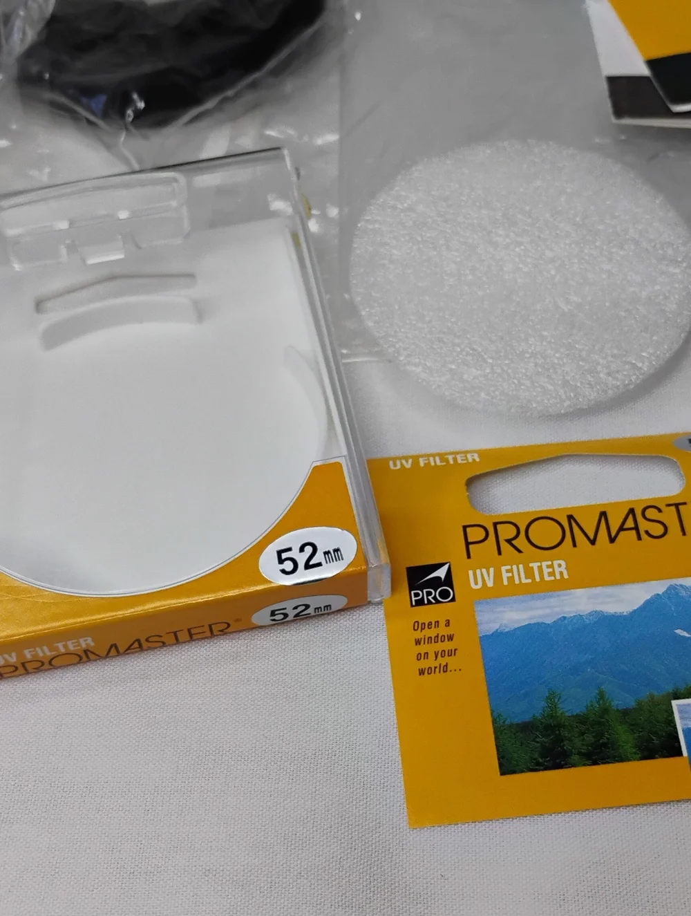 (NO CAMERA) Promaster 2500PK 35mm Super Zoom Box + Strap Lens Cap Eyepiece Cover